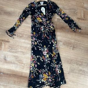 NWT Floral Wrap Dress Band Of Gypsies